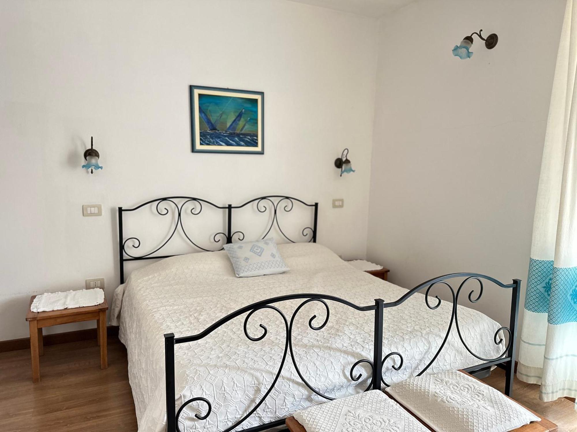 B&B Tre - Rooms & Relax Ористано Екстер'єр фото